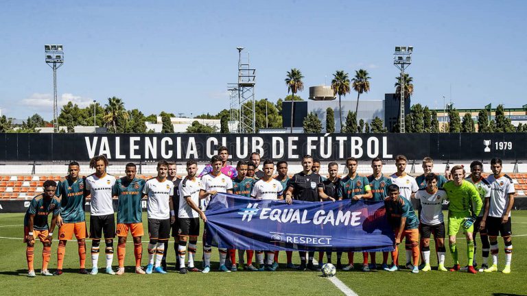 El Juvenil del Valencia CF pierde ante el Ajax, (3-5) en su encuentro de la fase de grupos de la UEFA Youth League